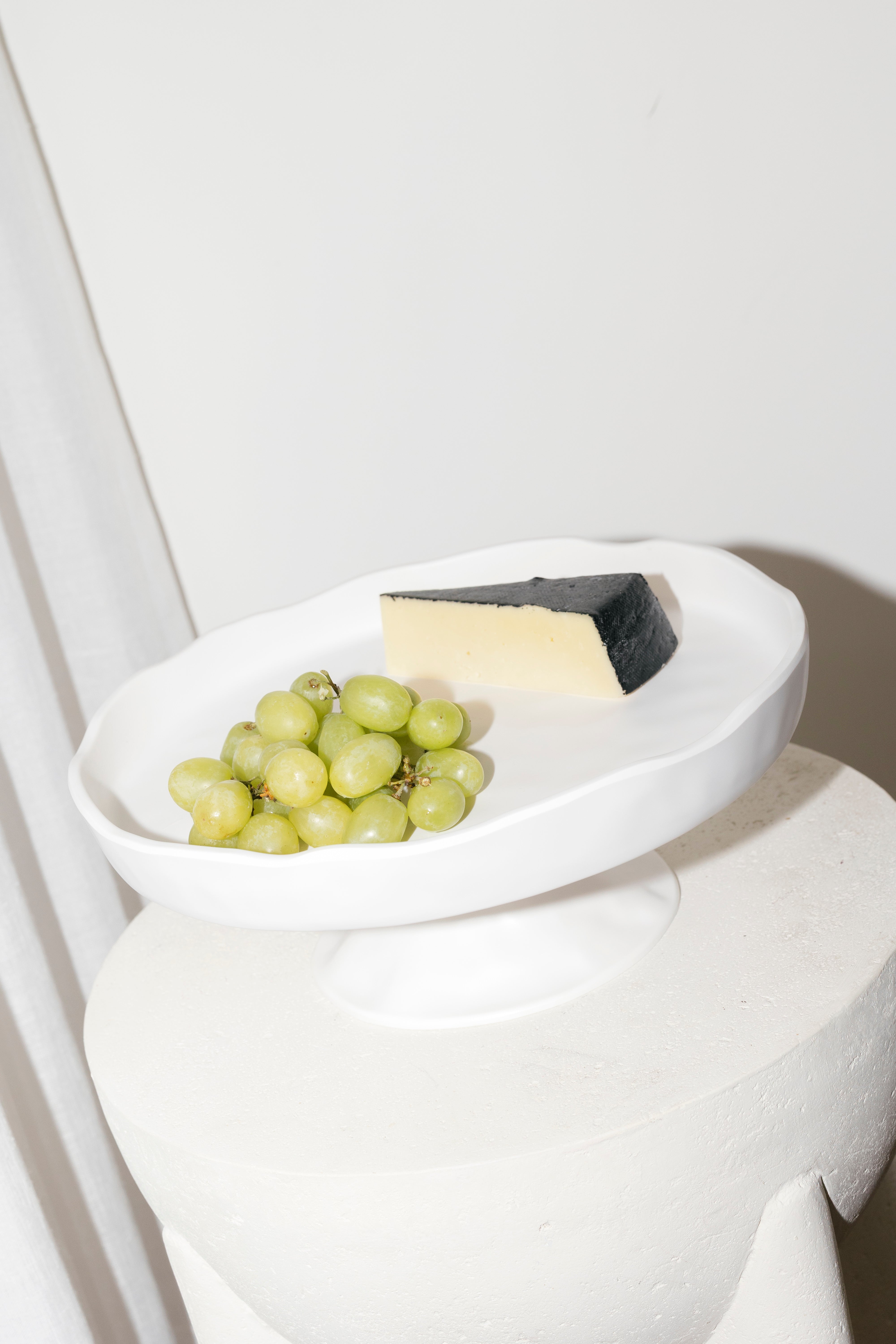 Nube Pedestal Cake Stand