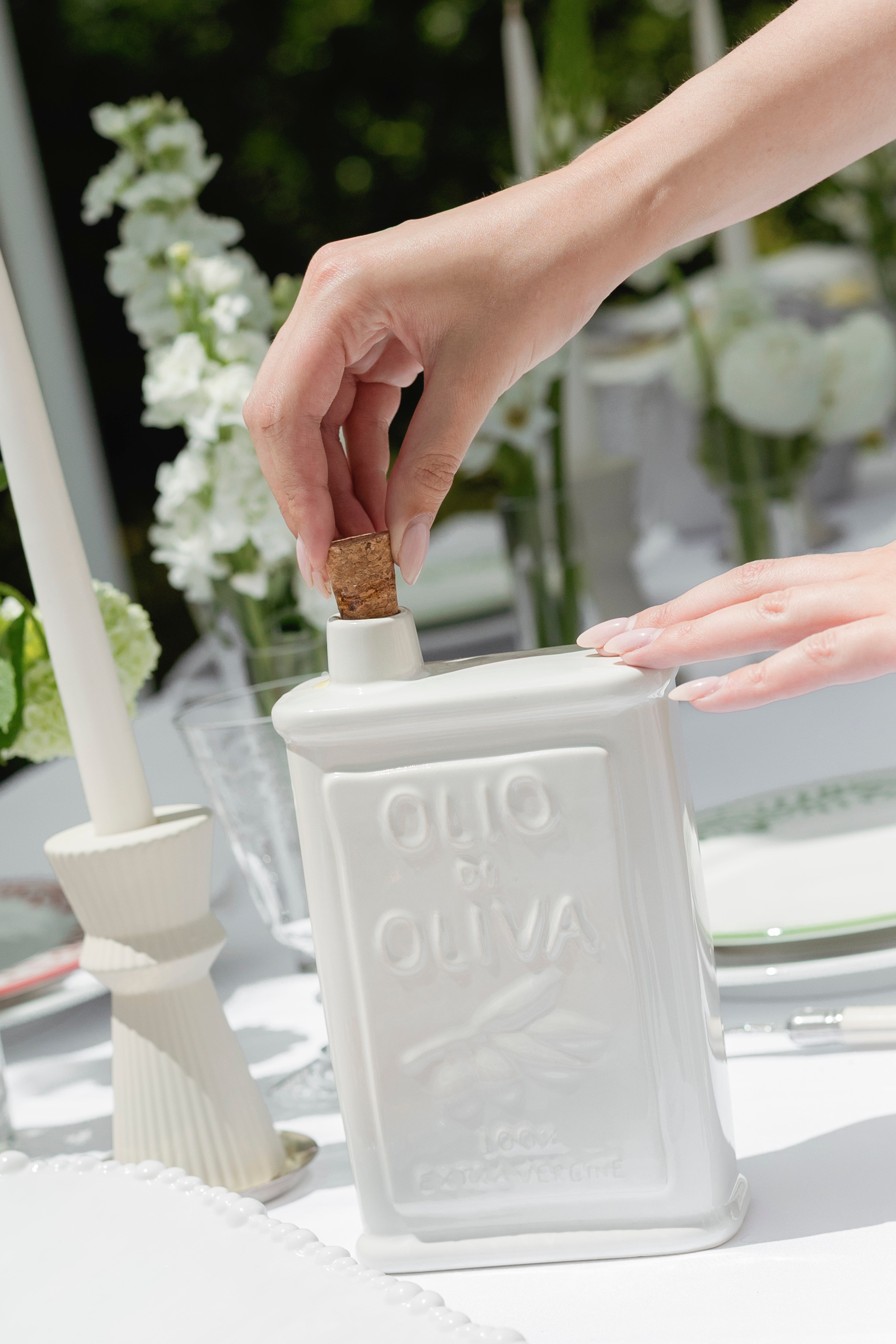 Ceramic Oil Bottle | White